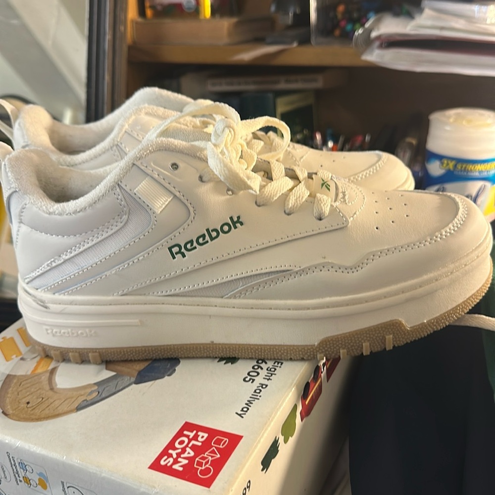 Reebok White and Green Women's Sneakers